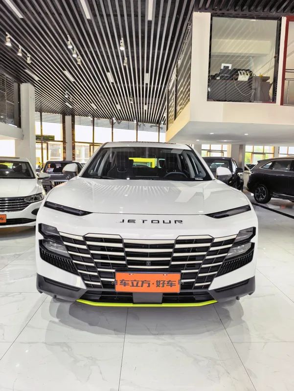 Jetour Dasheng 2025 1.5T DCT Youth UP exterior photo 2
