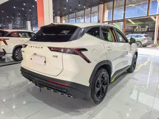 Jetour Dasheng 2025 1.5T DCT Youth UP exterior photo 4
