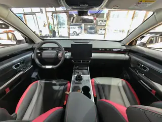 Jetour Dasheng 2025 1.5T DCT Youth UP interior photo 9