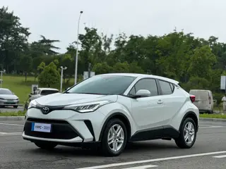 Toyota C-HR 2022 2.0L Versión líder exterior foto 1