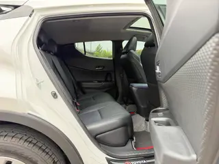 Toyota C-HR 2022 2.0L Versión líder interior foto 15