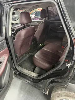 Jetour X90 PLUS 2024 1.6TD DCT Семейная счастливая версия интерьер фото 10