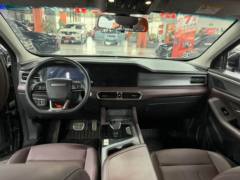 Jetour X90 PLUS 2024 1.6TD DCT Семейная счастливая версия интерьер фото 13