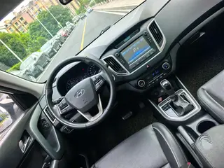 Hyundai ix25 2015 2.0L Automatic two-drive intelligent type GLS interior photo 8 Hyundai ix25 2015 2.0L Automatic two-drive intelligent type GLS interior photo 8