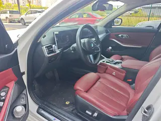 BMW 3 Series 2023 325Li M Conjunto deportivo exterior foto 5 BMW 3 Series 2023 325Li M Conjunto deportivo exterior foto 5