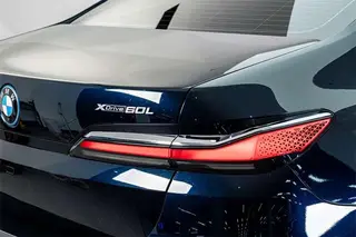 BMW i7 2023 xDrive60L M Conjunto deportivo exterior foto 8 BMW i7 2023 xDrive60L M Conjunto deportivo exterior foto 8