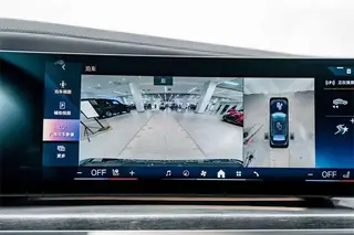 BMW i7 2023 xDrive60L M Conjunto deportivo interior foto 11 BMW i7 2023 xDrive60L M Conjunto deportivo interior foto 11