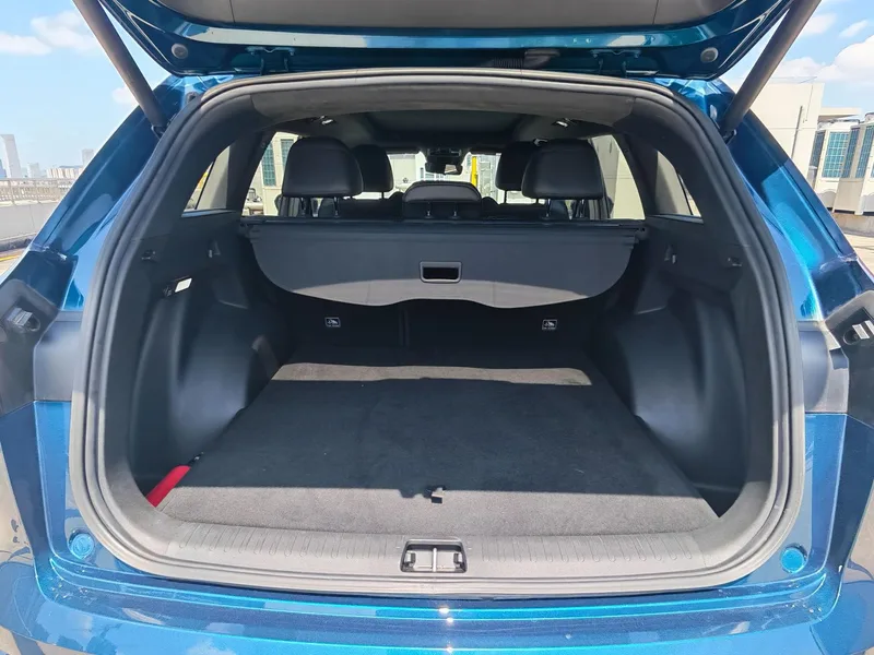 Geely Monjaro 2021 2.0TD DCT EVO Two-wheel-drive Zhizun type interior photo 20 Geely Monjaro 2021 2.0TD DCT EVO Two-wheel-drive Zhizun type interior photo 20