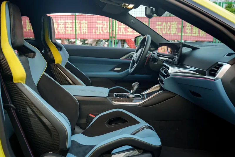 BMW M4 2023 M4 Coupe M xDrive Thunder Edition interior photo 11 BMW M4 2023 M4 Coupe M xDrive Thunder Edition interior photo 11