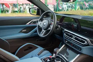 BMW M4 2023 M4 Coupe M xDrive Thunder Edition interior photo 13 BMW M4 2023 M4 Coupe M xDrive Thunder Edition interior photo 13