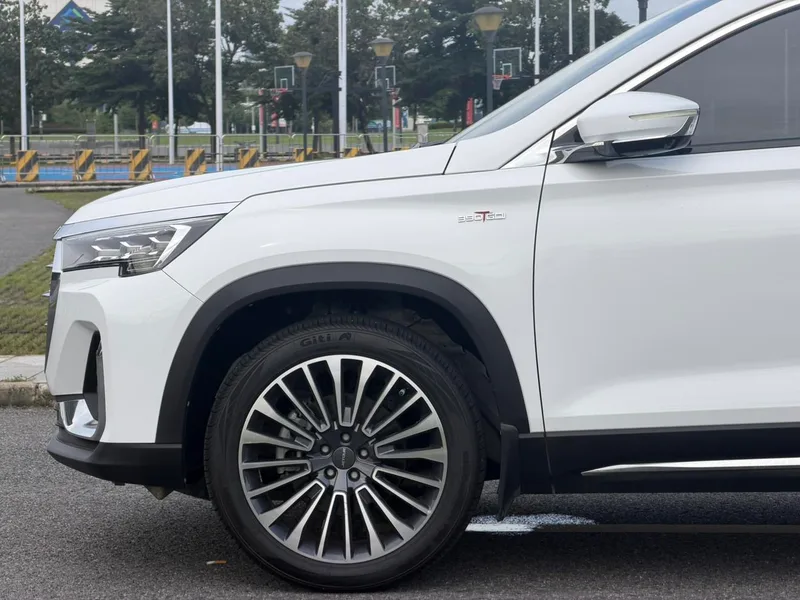 Jetour X90 2023 Zilong 2.0T DCT Changsheng Edition 7 seat exterior photo 5 Jetour X90 2023 Zilong 2.0T DCT Changsheng Edition 7 seat exterior photo 5