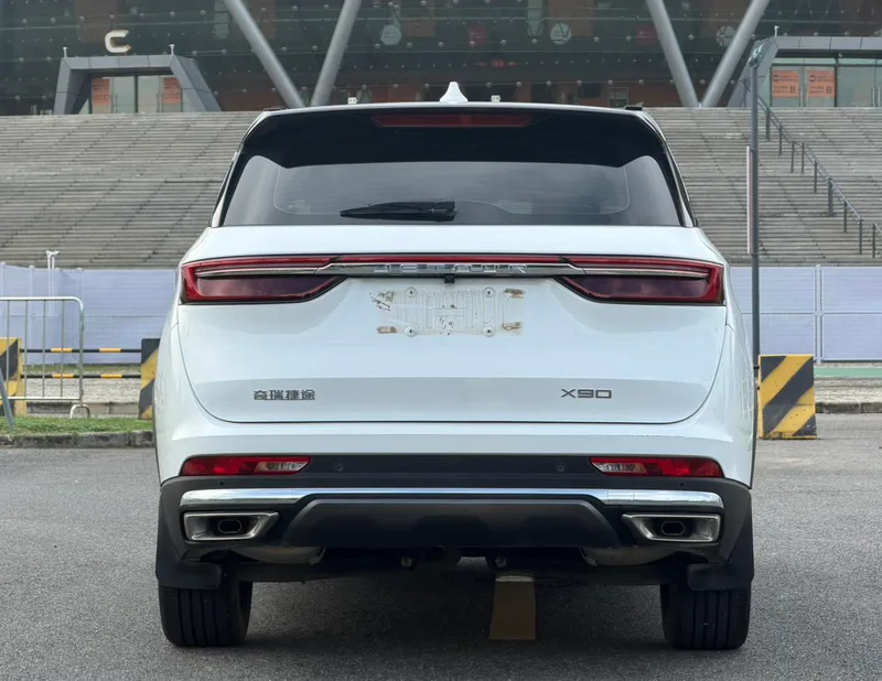 Jetour X90 2023 Zilong 2.0T DCT Changsheng Edition 7 seat exterior photo 7 Jetour X90 2023 Zilong 2.0T DCT Changsheng Edition 7 seat exterior photo 7