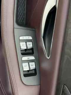 Jetour X90 2023 Zilong 2.0T DCT Changsheng Edition 7 seat interior photo 12 Jetour X90 2023 Zilong 2.0T DCT Changsheng Edition 7 seat interior photo 12