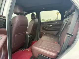 Jetour X90 2023 Zilong 2.0T DCT Changsheng Edition 7 seat interior photo 15 Jetour X90 2023 Zilong 2.0T DCT Changsheng Edition 7 seat interior photo 15