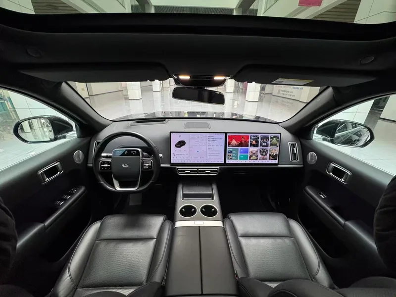 Li Auto L7 2023 Air version interior photo 18 Li Auto L7 2023 Air version interior photo 18