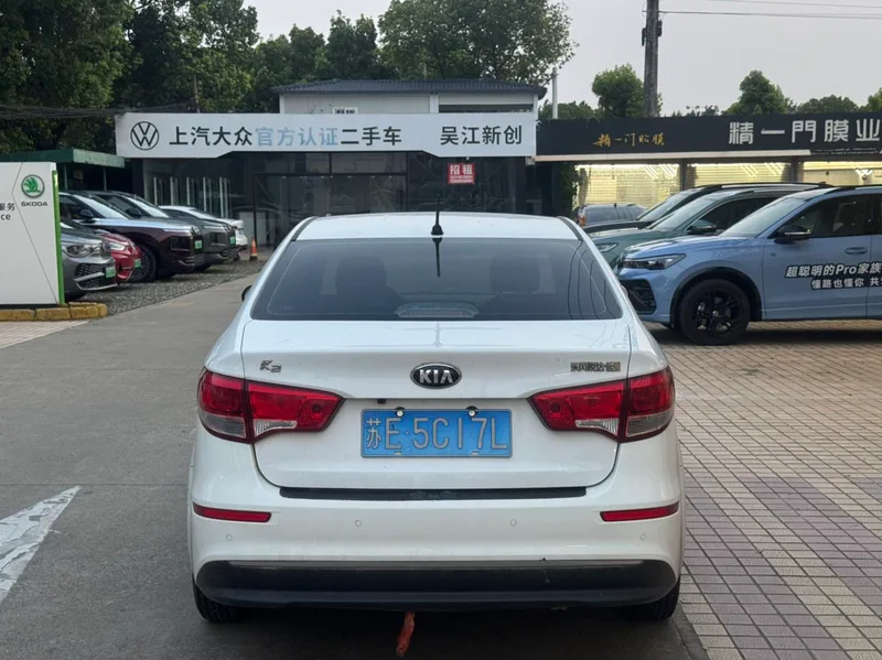 Kia K2 2015 Three-box 1.4L MT GLS exterior photo 5 Kia K2 2015 Three-box 1.4L MT GLS exterior photo 5