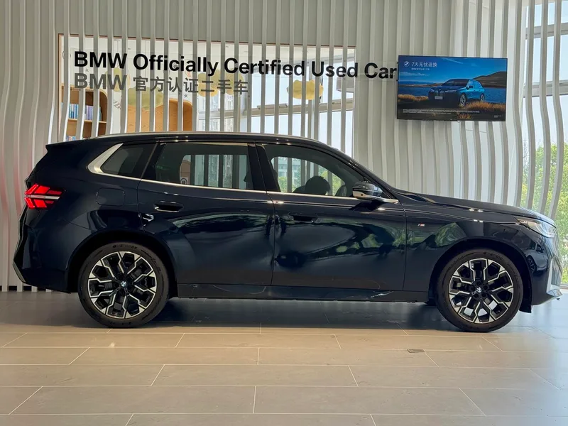 BMW X3 2025 xDrive30L Leading Type M Sports Night Suit exterior photo 4