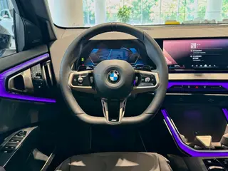 BMW X3 2025 xDrive30L Leading Type M Sports Night Suit interior photo 7