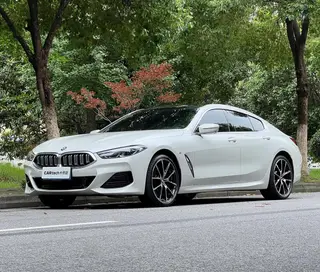 BMW 8 Series 2022 840i xDrive Coupé à quatre portes M Ensemble de sport