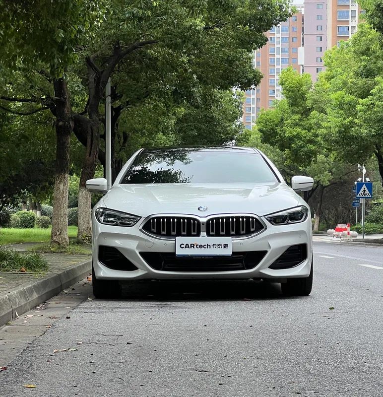 BMW 8 Series 2022 840i xDrive Four-door coupe M Sports suit exterior photo 2