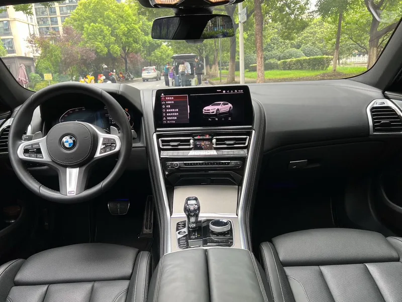 BMW 8 Series 2022 840i xDrive Four-door coupe M Sports suit interior photo 11