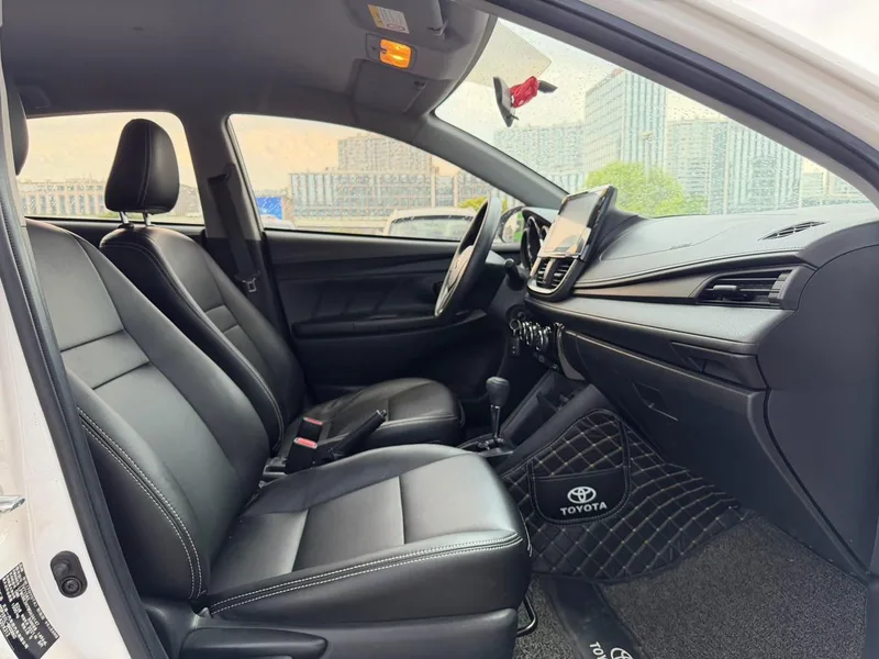 Toyota Vios FS 2022 1.5L CVT Фэн Чи CARE Версия интерьер фото 8 Toyota Vios FS 2022 1.5L CVT Фэн Чи CARE Версия интерьер фото 8