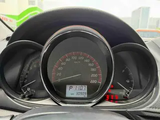 Toyota Vios FS 2022 1.5L CVT Фэн Чи CARE Версия интерьер фото 13 Toyota Vios FS 2022 1.5L CVT Фэн Чи CARE Версия интерьер фото 13