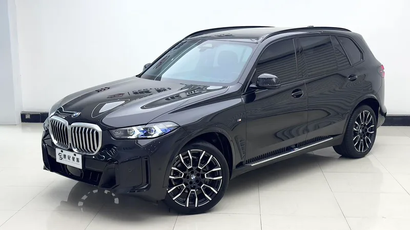 BMW X5 2023 xDrive40Li M Sports Night Suit exterior photo 2 BMW X5 2023 xDrive40Li M Sports Night Suit exterior photo 2