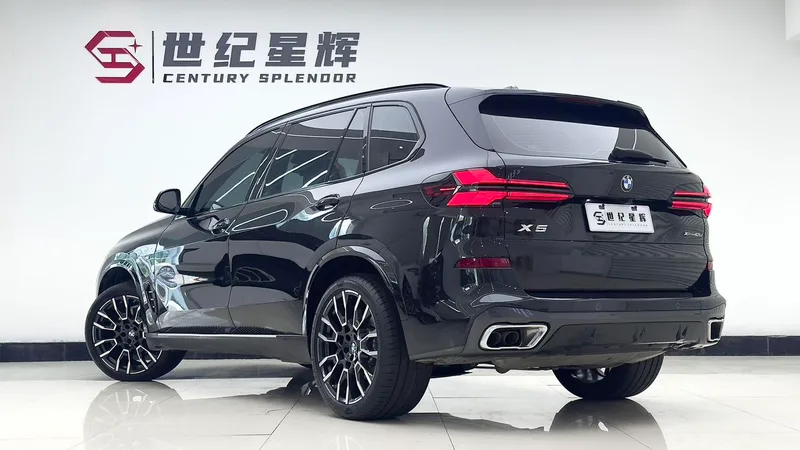BMW X5 2023 xDrive40Li M Sports Night Suit exterior photo 6 BMW X5 2023 xDrive40Li M Sports Night Suit exterior photo 6