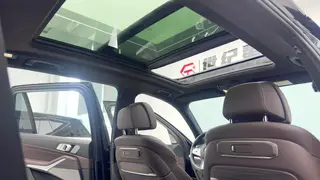 BMW X5 2023 xDrive40Li M Sports Night Suit interior photo 14 BMW X5 2023 xDrive40Li M Sports Night Suit interior photo 14