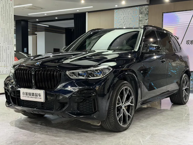 BMW X5 2022 Reforma xDrive 40Li M Conjunto deportivo exterior foto 1 BMW X5 2022 Reforma xDrive 40Li M Conjunto deportivo exterior foto 1