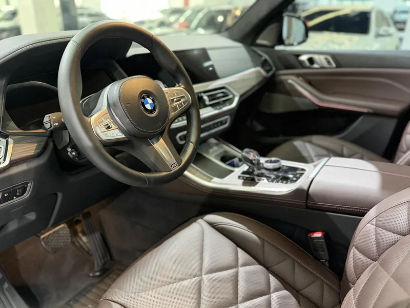 BMW X5 2022 Reforma xDrive 40Li M Conjunto deportivo exterior foto 6 BMW X5 2022 Reforma xDrive 40Li M Conjunto deportivo exterior foto 6