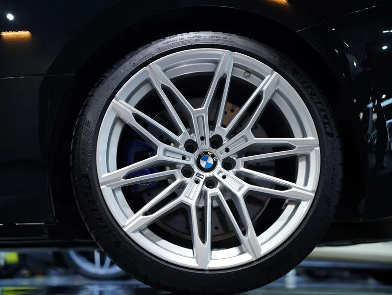 BMW M2 2023 M2 Coupé exterior foto 9 BMW M2 2023 M2 Coupé exterior foto 9