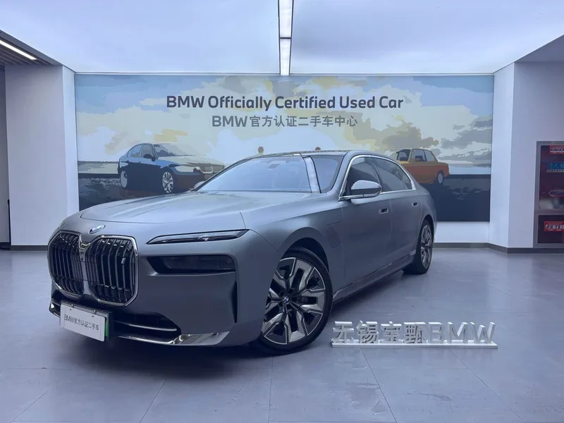BMW i7 2023 xDrive60L Luxury Set exterior photo 1 BMW i7 2023 xDrive60L Luxury Set exterior photo 1