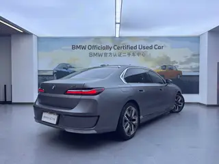 BMW i7 2023 xDrive60L Luxury Set exterior photo 5 BMW i7 2023 xDrive60L Luxury Set exterior photo 5