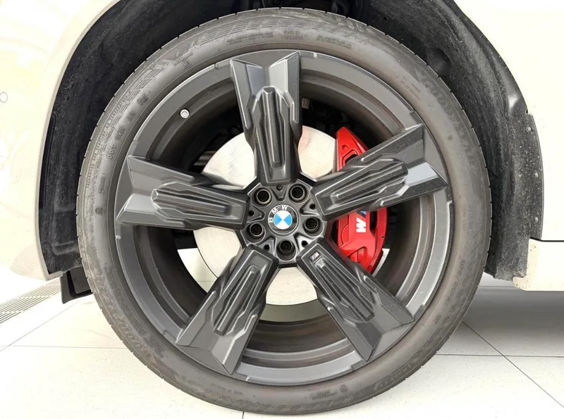 BMW X3 2025 M50 interior photo 17 BMW X3 2025 M50 interior photo 17