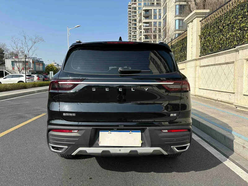 Geely Okavango 2022 1.8TD DCT De lujo exterior foto 4 Geely Okavango 2022 1.8TD DCT De lujo exterior foto 4