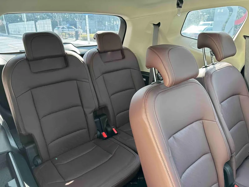 Geely Okavango 2022 1.8TD DCT De lujo exterior foto 8 Geely Okavango 2022 1.8TD DCT De lujo exterior foto 8