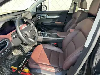 Geely Okavango 2022 1.8TD DCT De lujo interior foto 11 Geely Okavango 2022 1.8TD DCT De lujo interior foto 11