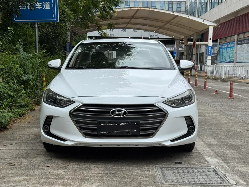 Hyundai Elantra Lingdong 2016 1.6L Auto Zhixuan Flagship exterior photo 2 Hyundai Elantra Lingdong 2016 1.6L Auto Zhixuan Flagship exterior photo 2