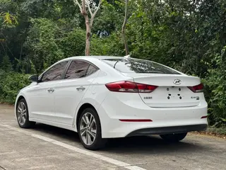 Hyundai Elantra Lingdong 2016 1.6L Auto Zhixuan Flagship exterior photo 4 Hyundai Elantra Lingdong 2016 1.6L Auto Zhixuan Flagship exterior photo 4