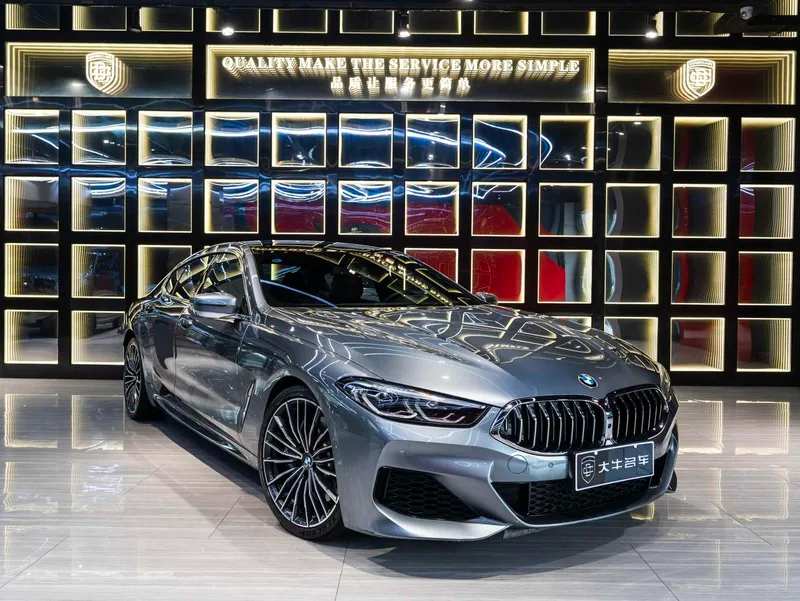 BMW 8 Series 2022 840i Coupé de cuatro puertas M Conjunto deportivo exterior foto 3 BMW 8 Series 2022 840i Coupé de cuatro puertas M Conjunto deportivo exterior foto 3