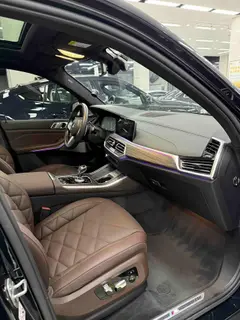 BMW X5 2023 xDrive40Li M Sports suit interior photo 13 BMW X5 2023 xDrive40Li M Sports suit interior photo 13