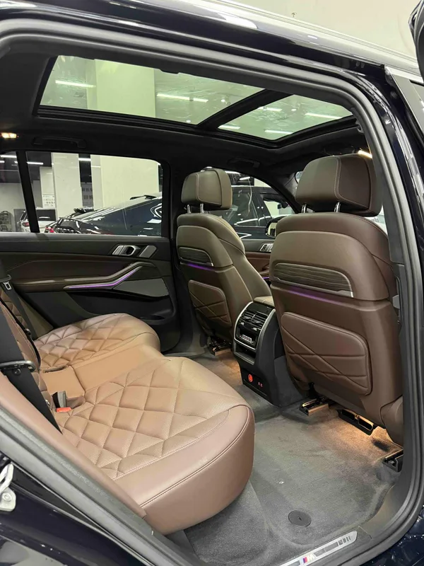 BMW X5 2023 xDrive40Li M Sports suit interior photo 14 BMW X5 2023 xDrive40Li M Sports suit interior photo 14