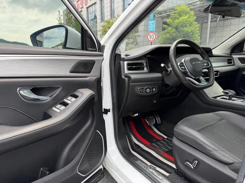 Jetour X90 PLUS 2023 2.0TD DCT Castle exterior photo 4