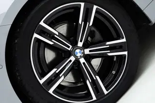 BMW 4 Series 2023 425i Convertible M Sports suit exterior photo 5 BMW 4 Series 2023 425i Convertible M Sports suit exterior photo 5