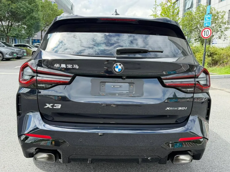 BMW X3 2023 xDrive30i Líder M Traje de noche Yao interior foto 17 BMW X3 2023 xDrive30i Líder M Traje de noche Yao interior foto 17