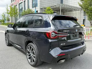 BMW X3 2023 xDrive30i Líder M Traje de noche Yao interior foto 18 BMW X3 2023 xDrive30i Líder M Traje de noche Yao interior foto 18