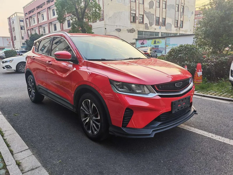 Geely Coolray 2020 PRO 260T DCT Caballero exterior foto 2 Geely Coolray 2020 PRO 260T DCT Caballero exterior foto 2