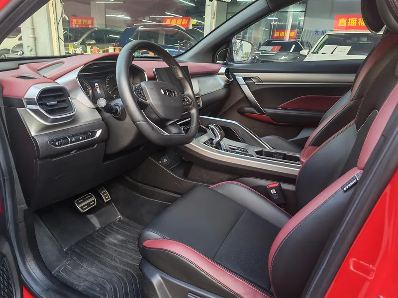 Geely Coolray 2020 PRO 260T DCT Caballero exterior foto 7 Geely Coolray 2020 PRO 260T DCT Caballero exterior foto 7